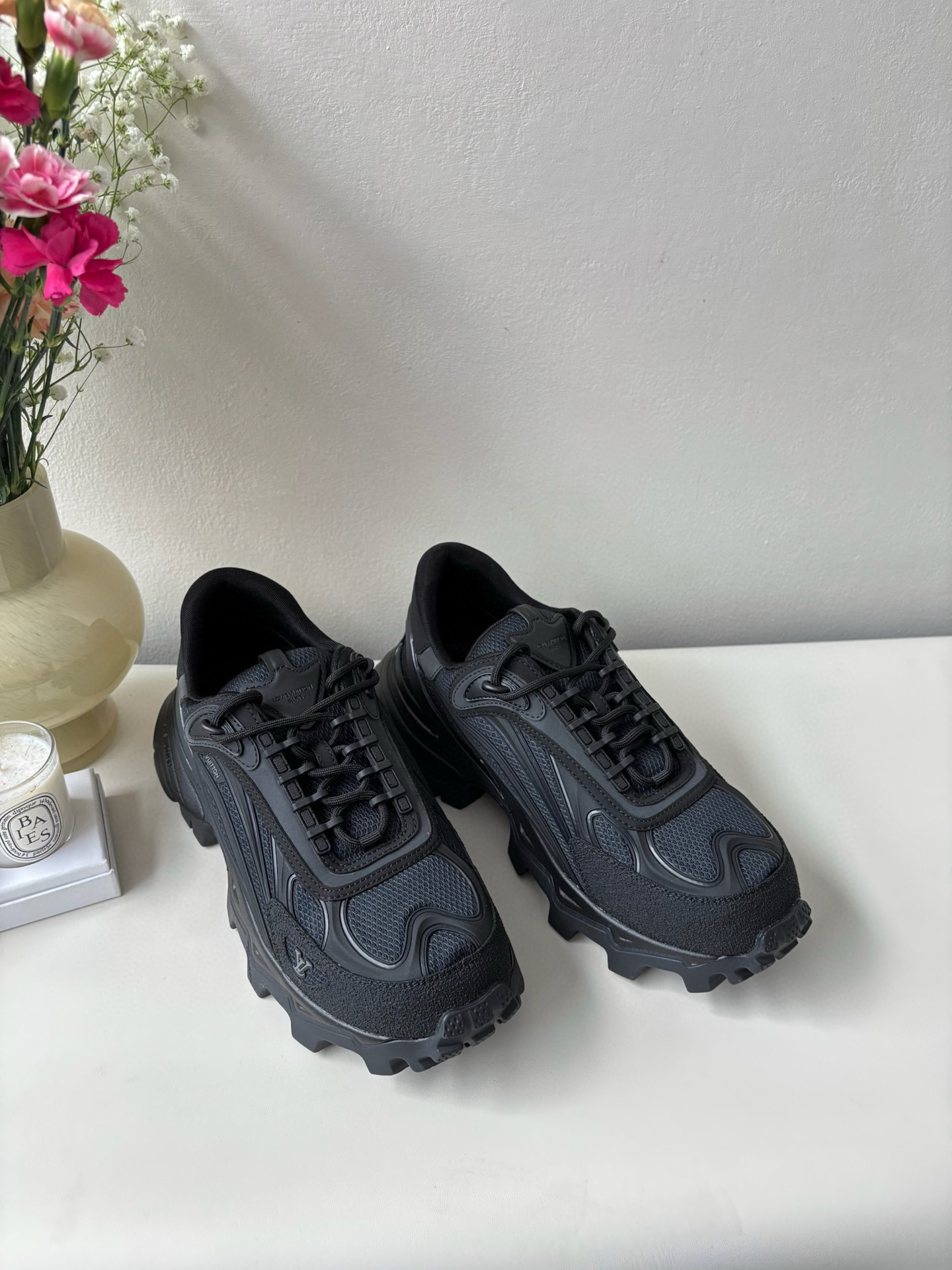 루이비통 Louis Vuitton 26ss Summit 스니커즈