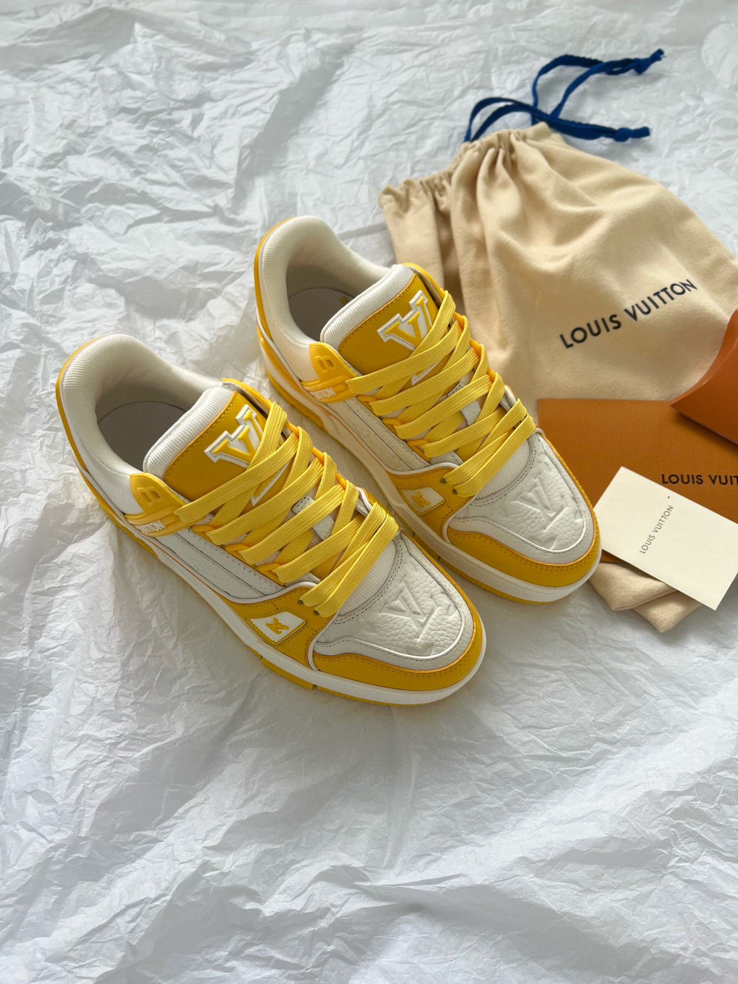 루이비통 Louis Vuitton 23ss Trainer 스니커즈