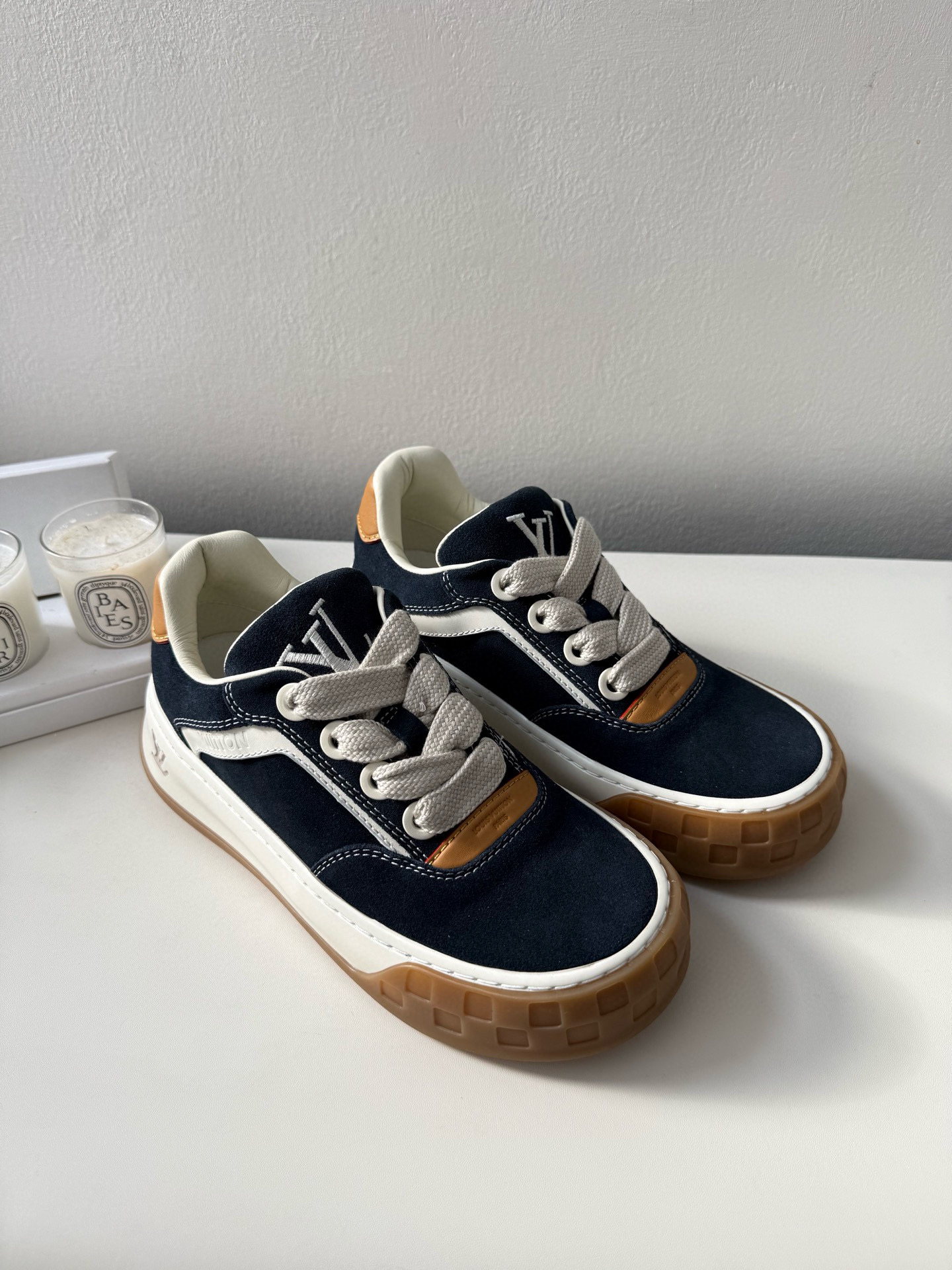 루이비통 Louis Vuitton 26ss 스니커즈 Blue