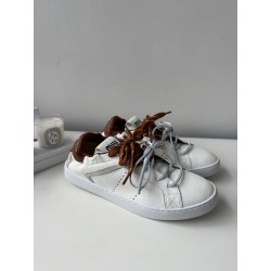 미우 미우 Miu Miu 스니커즈