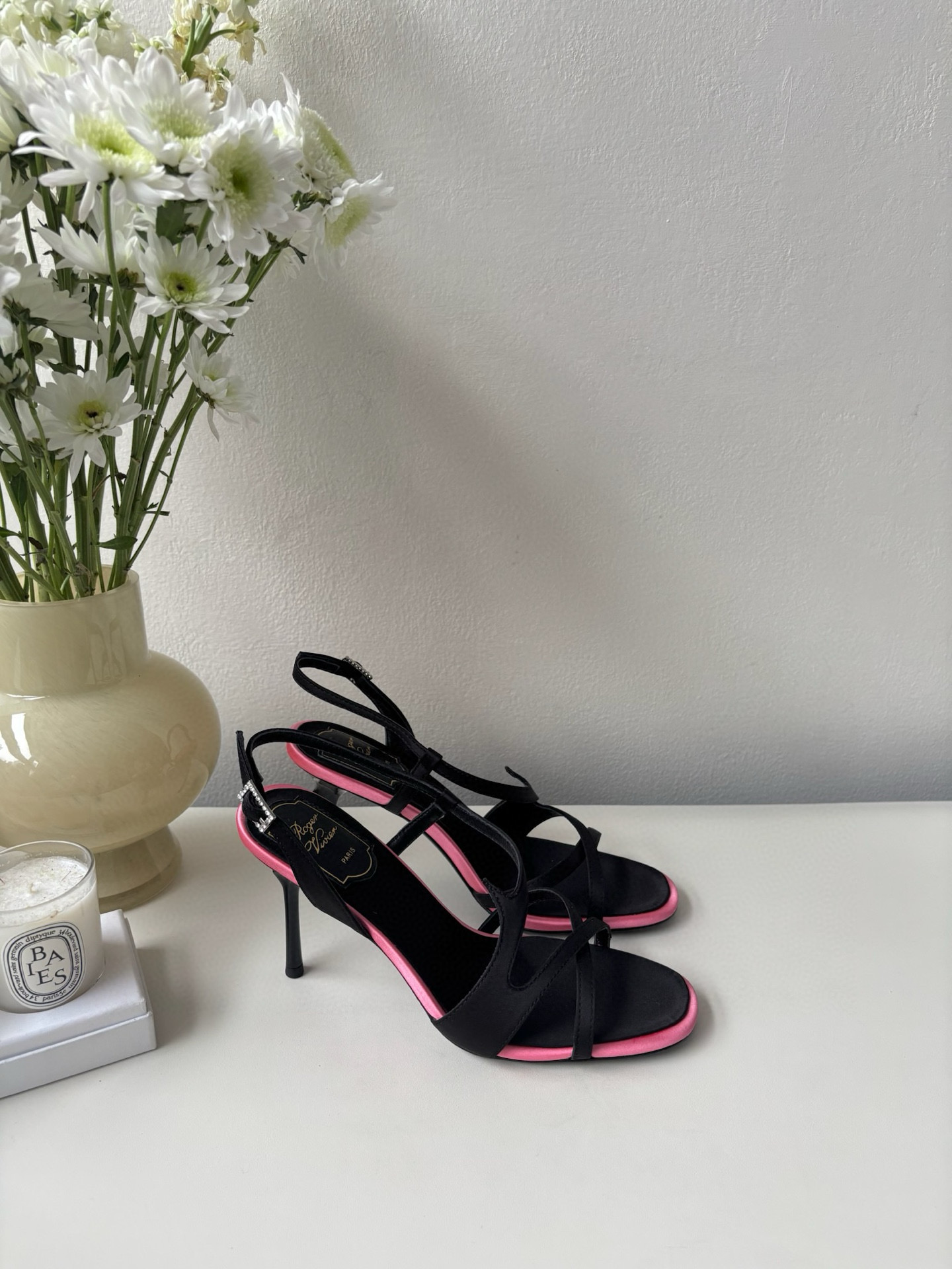 로저비비에 Roger Vivier 하이힐 Black