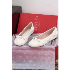 발렌티노 Valentino Quiltie 67 Ballet Flat White