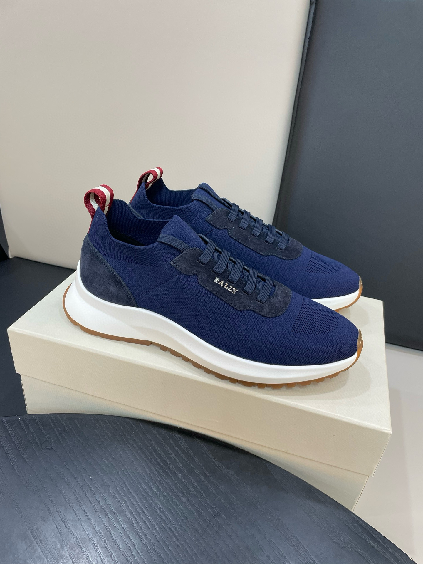 발리 Bally 스니커즈