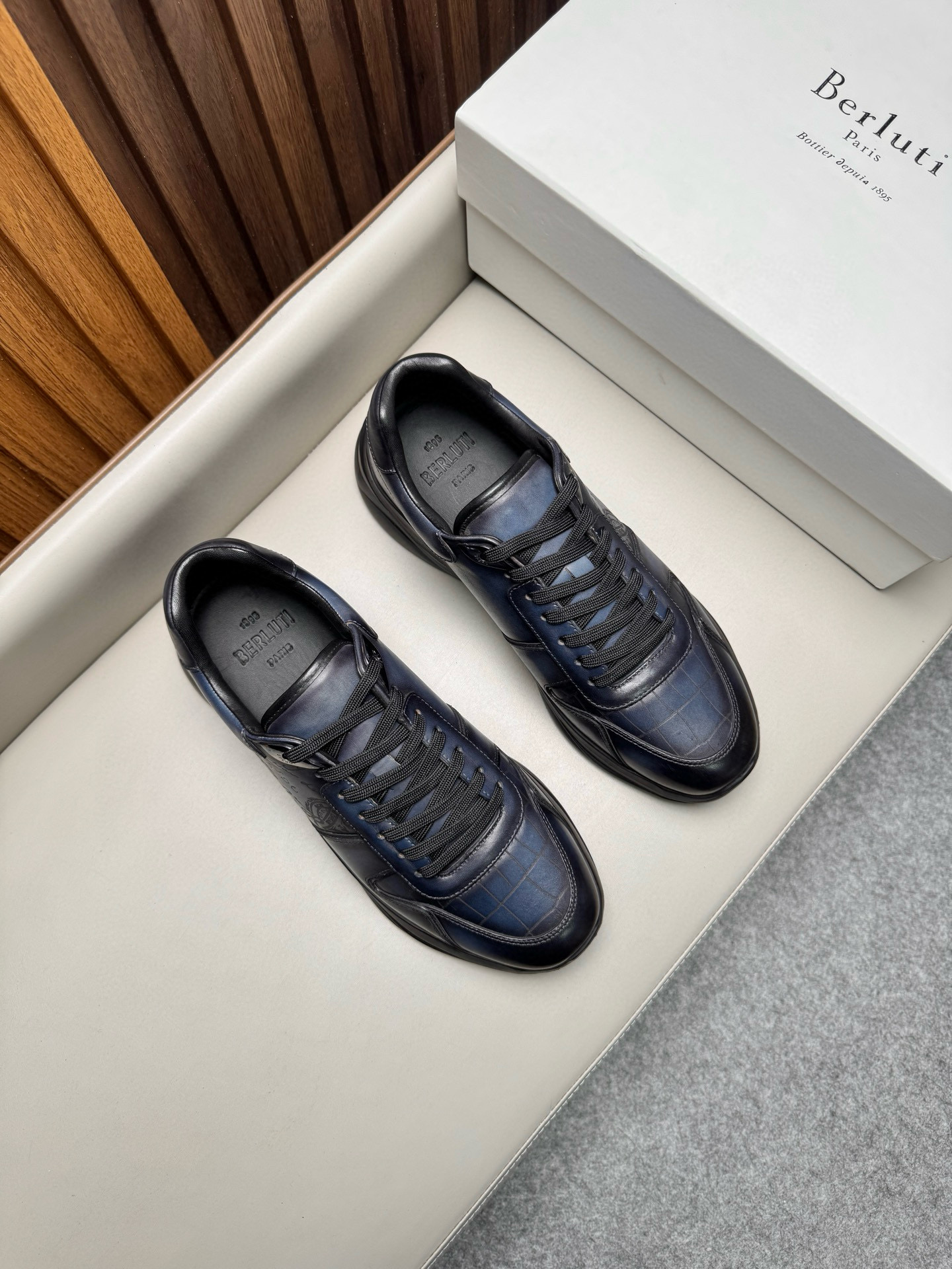 벨루티 Berluti 스니커즈