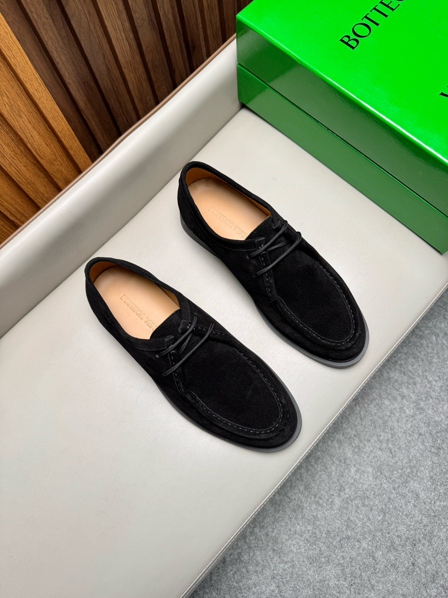 보테가 베네타 Bottega Veneta  로퍼 슈즈