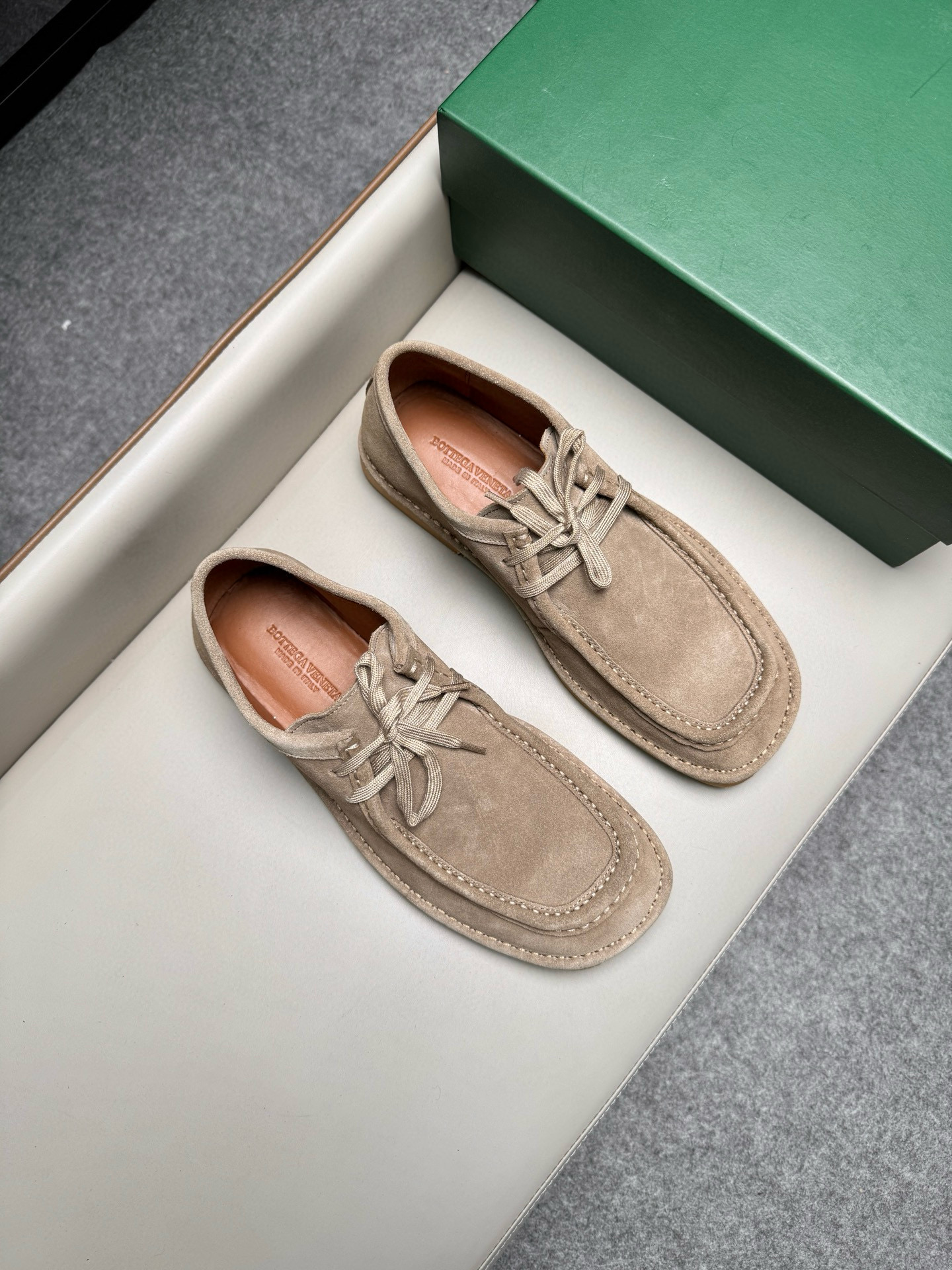 보테가 베네타 Bottega Veneta Haddock 로퍼 슈즈