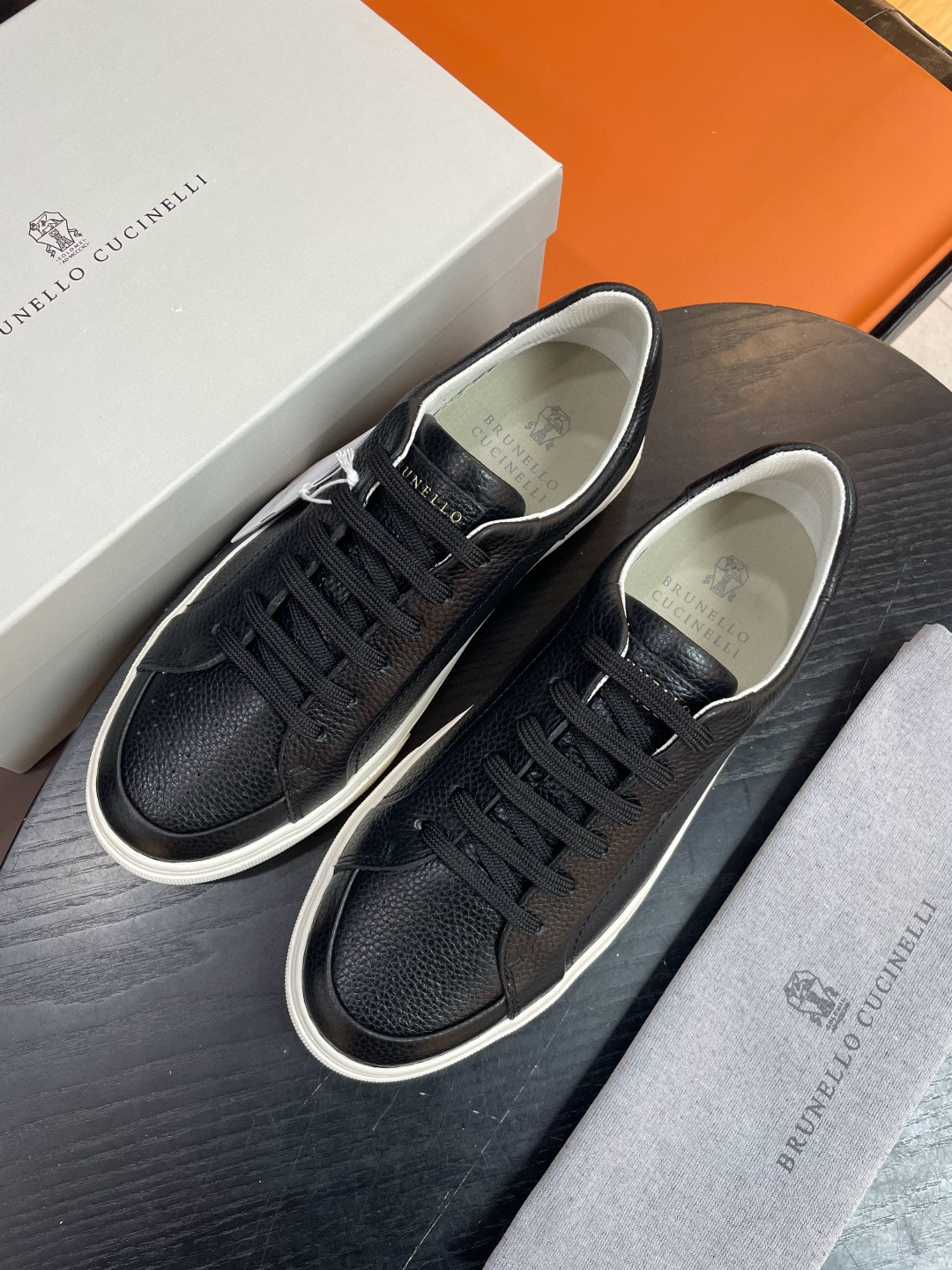 브루넬로 쿠치넬리 Brunello Cucinelli 스니커즈