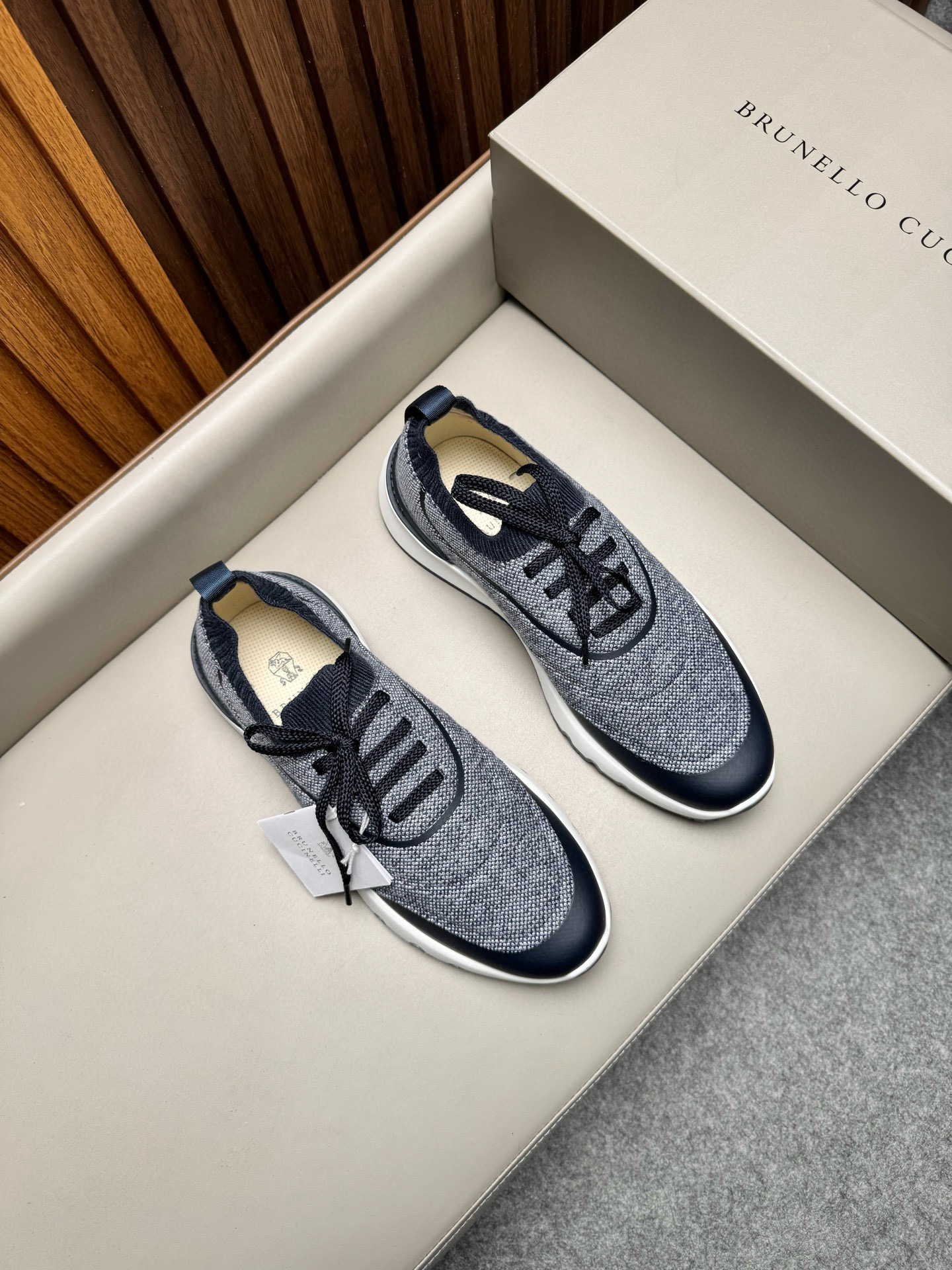 브루넬로 쿠치넬리 Brunello Cucinelli 스니커즈