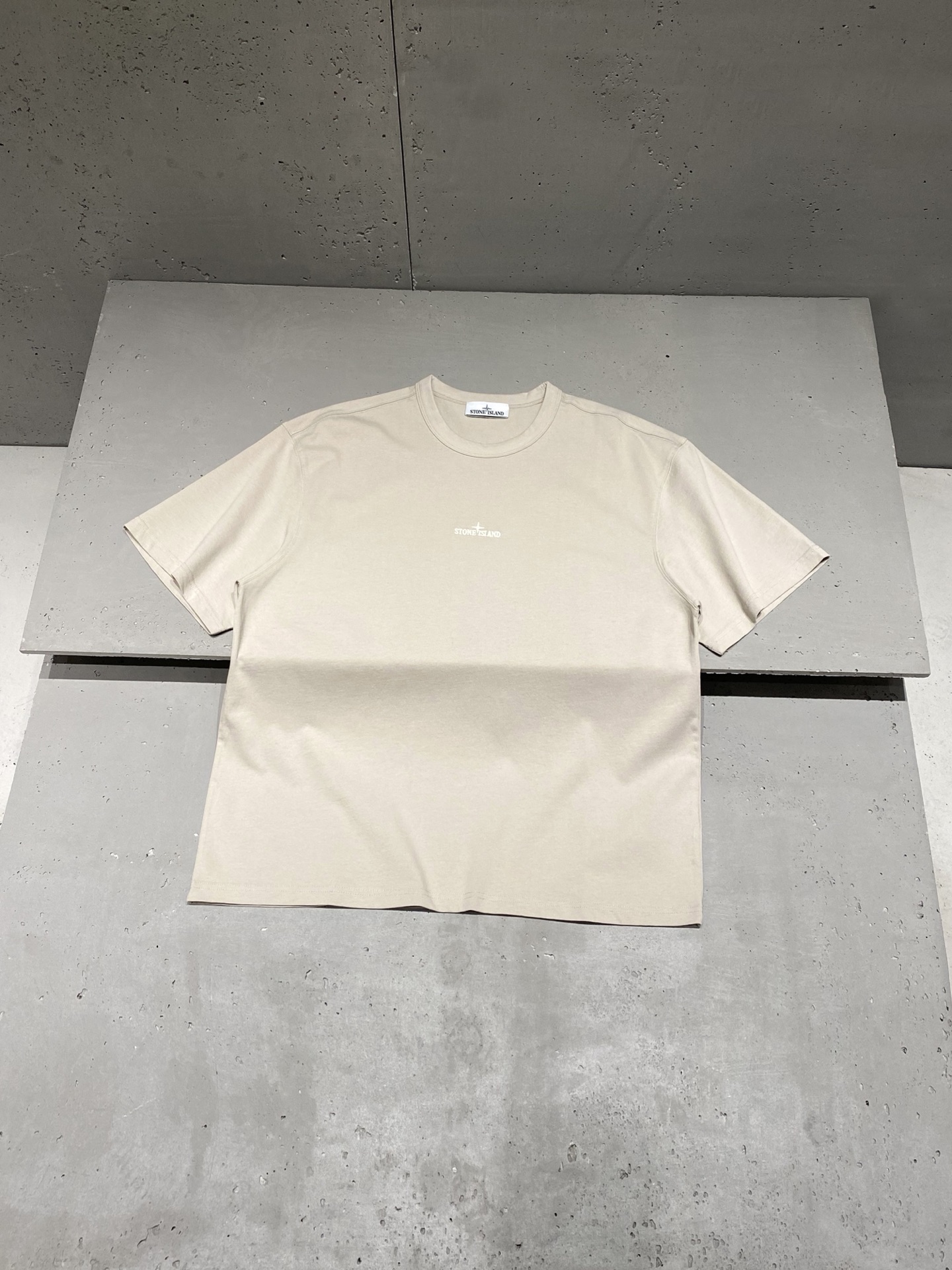 스톤아일랜드 Stone Island 반팔 티셔츠