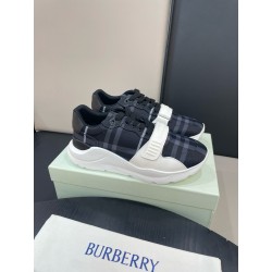 버버리 Burberry 스니커즈