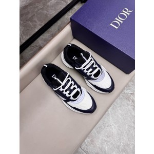 디올 Dior B22 스니커즈