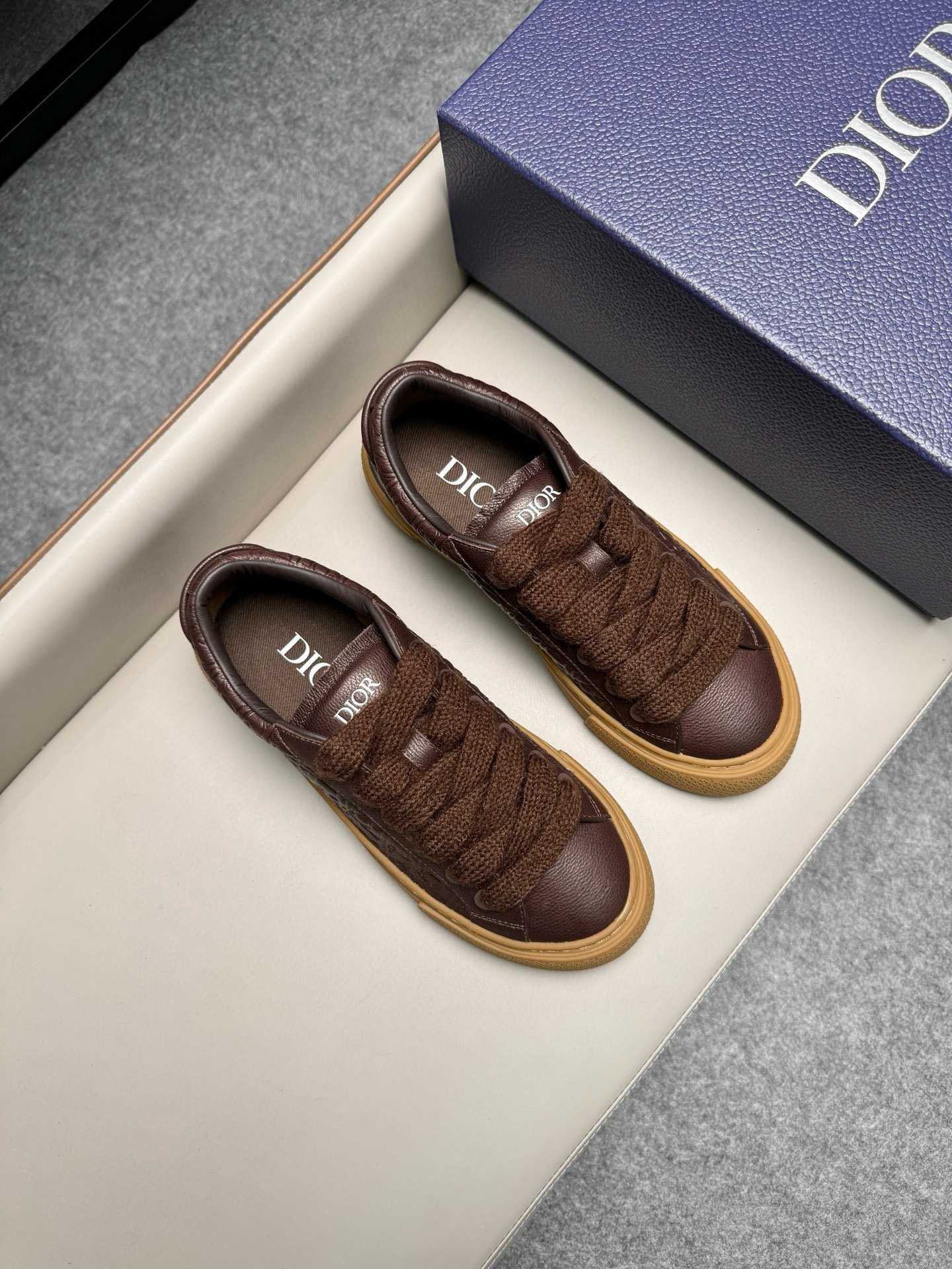 디올 Dior B33 Spin 스니커즈