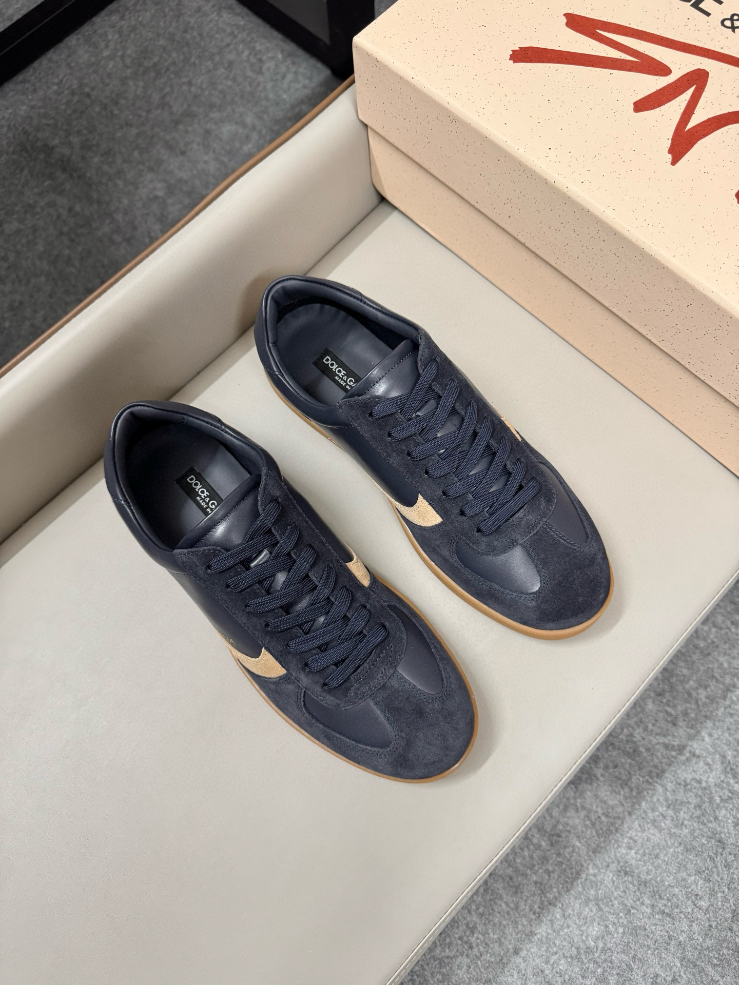 돌체앤가바나 Dolce&Gabbana 스니커즈