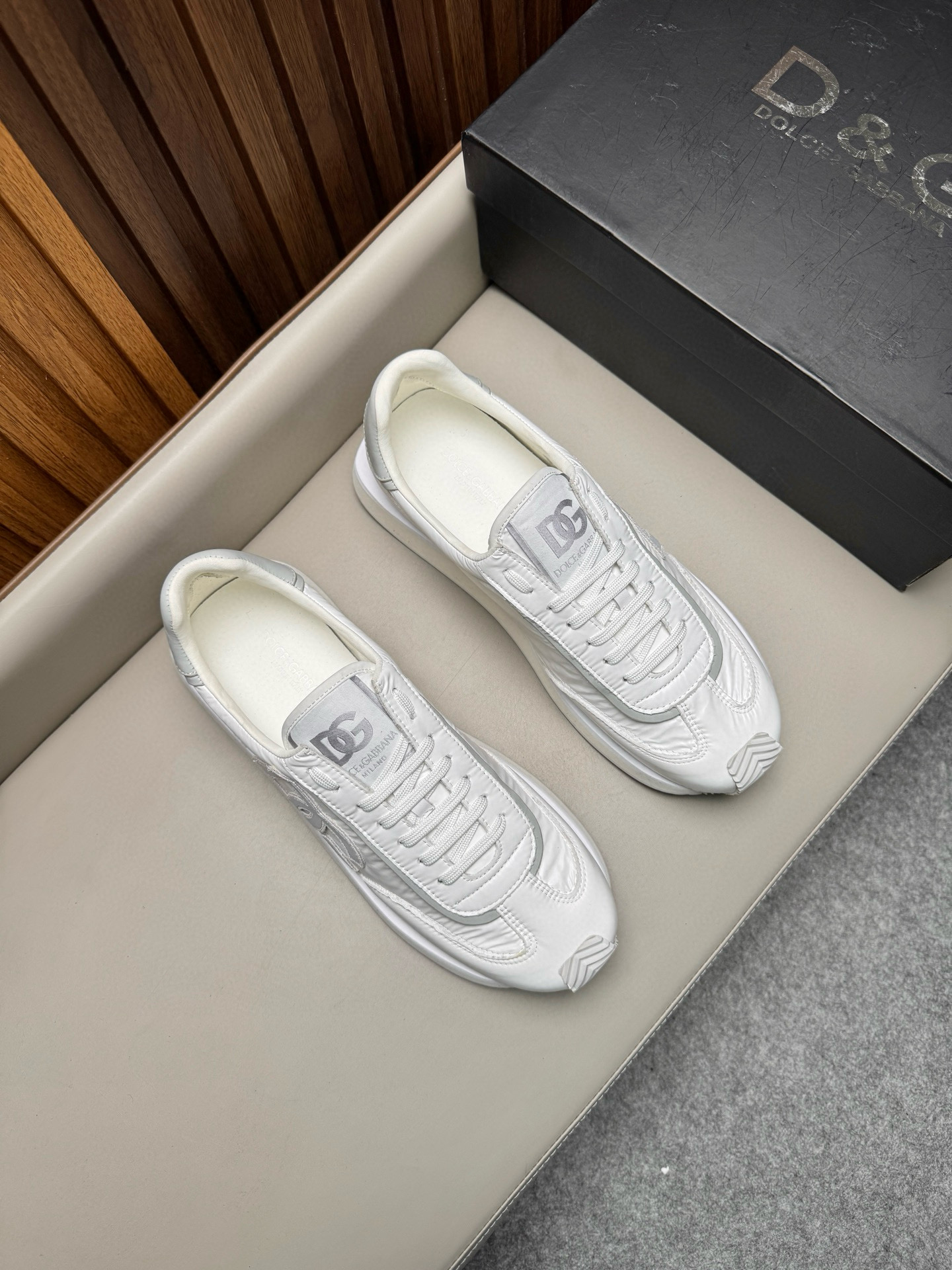 돌체앤가바나 Dolce&Gabbana 스니커즈