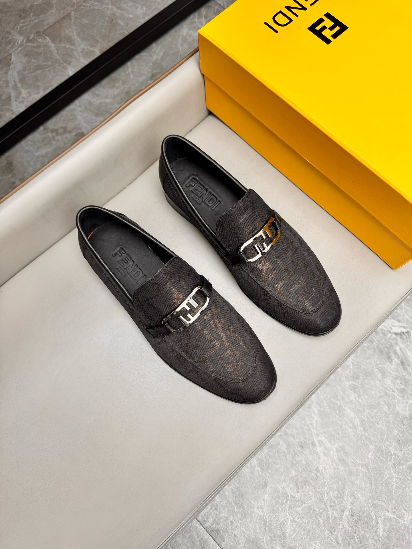 펜디 FENDI 구두