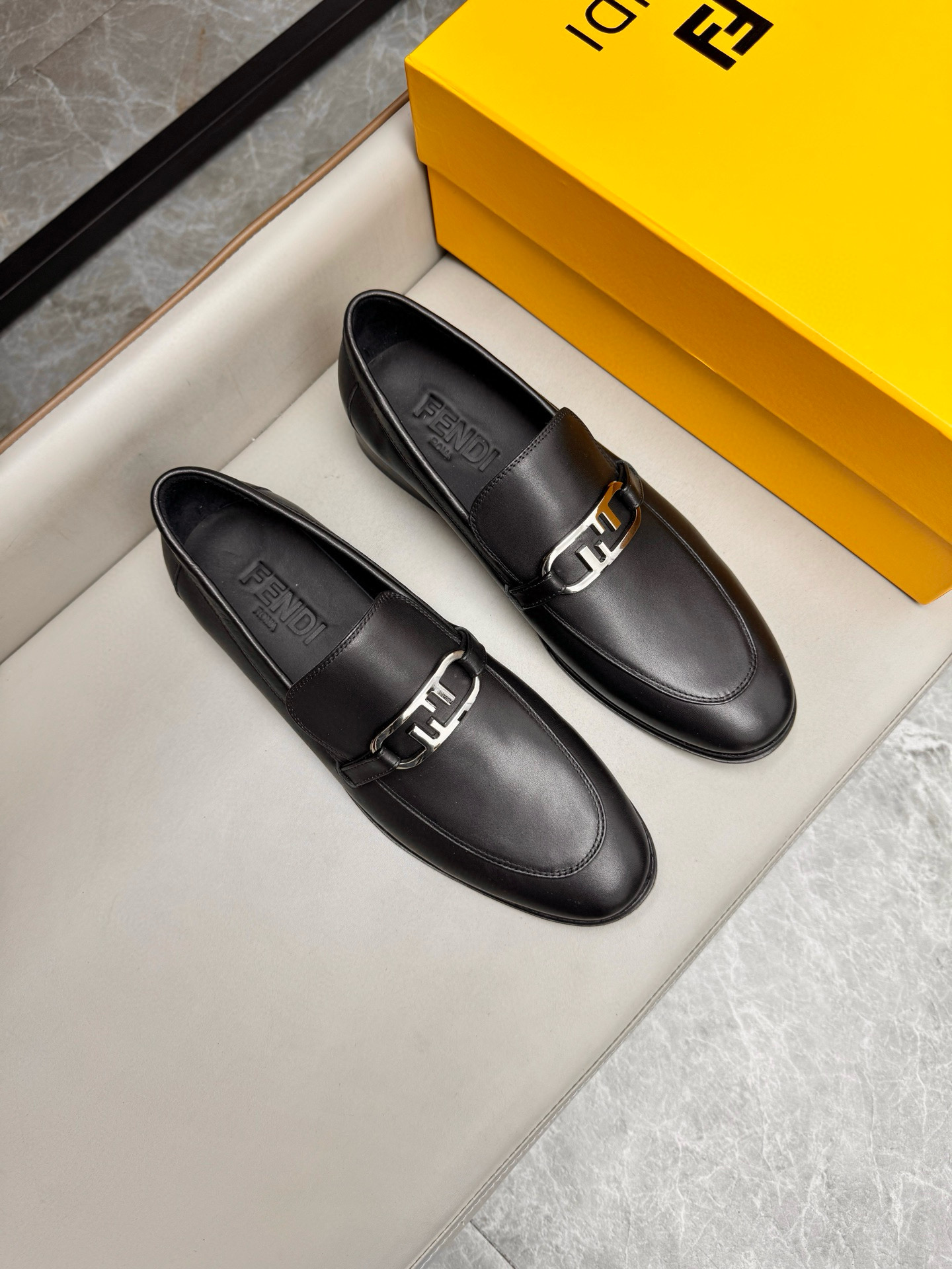 펜디 FENDI 구두