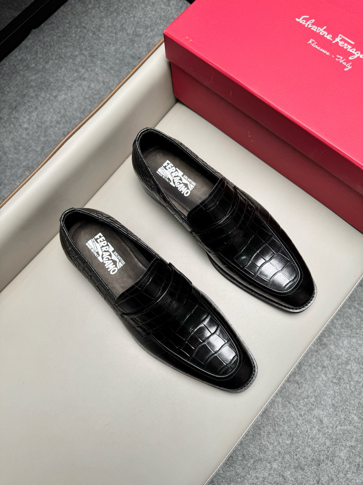 살바토레 페라가모 Salvatore Ferragamo 구두