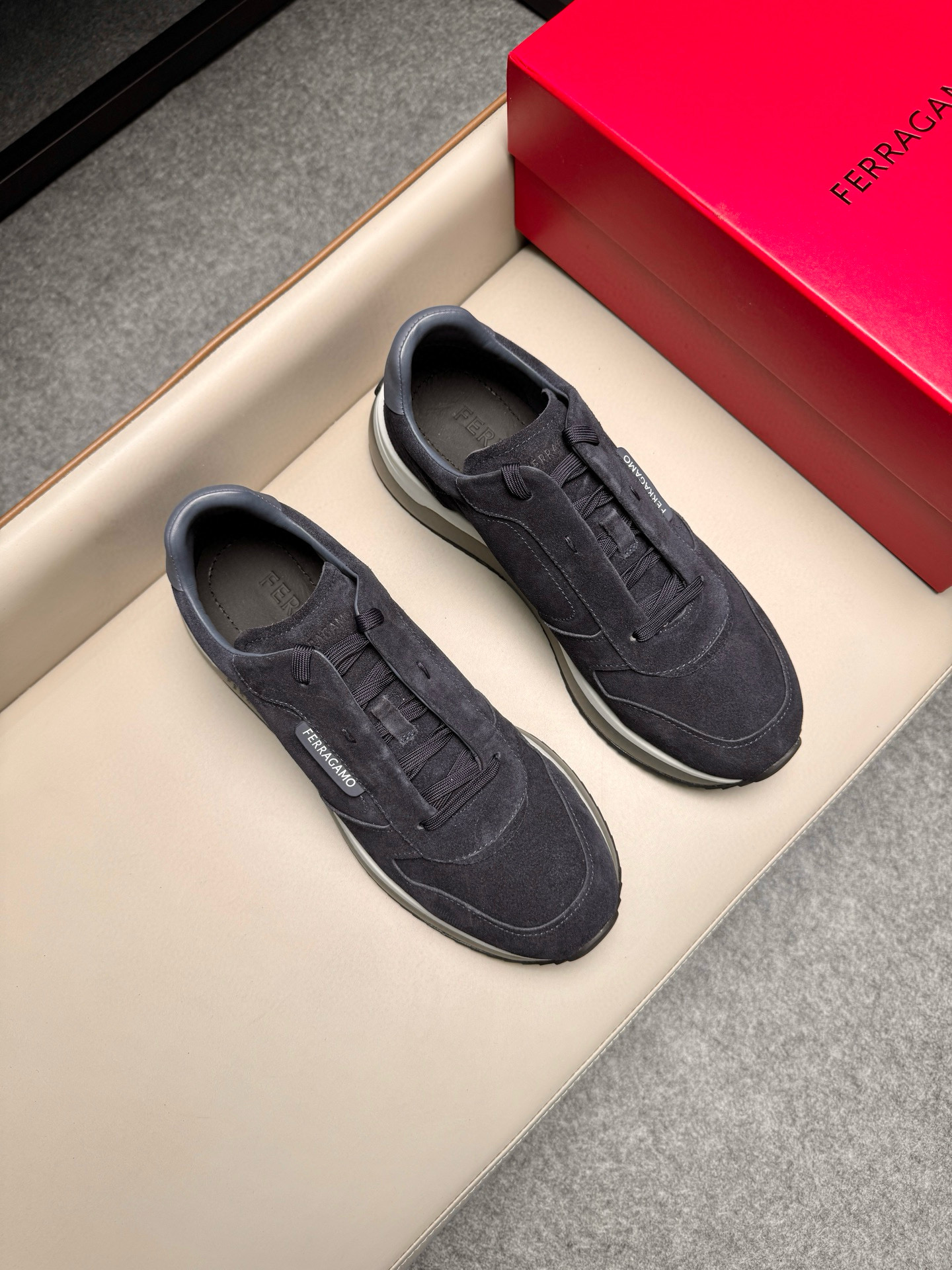 살바토레 페라가모 Salvatore Ferragamo 스니커즈