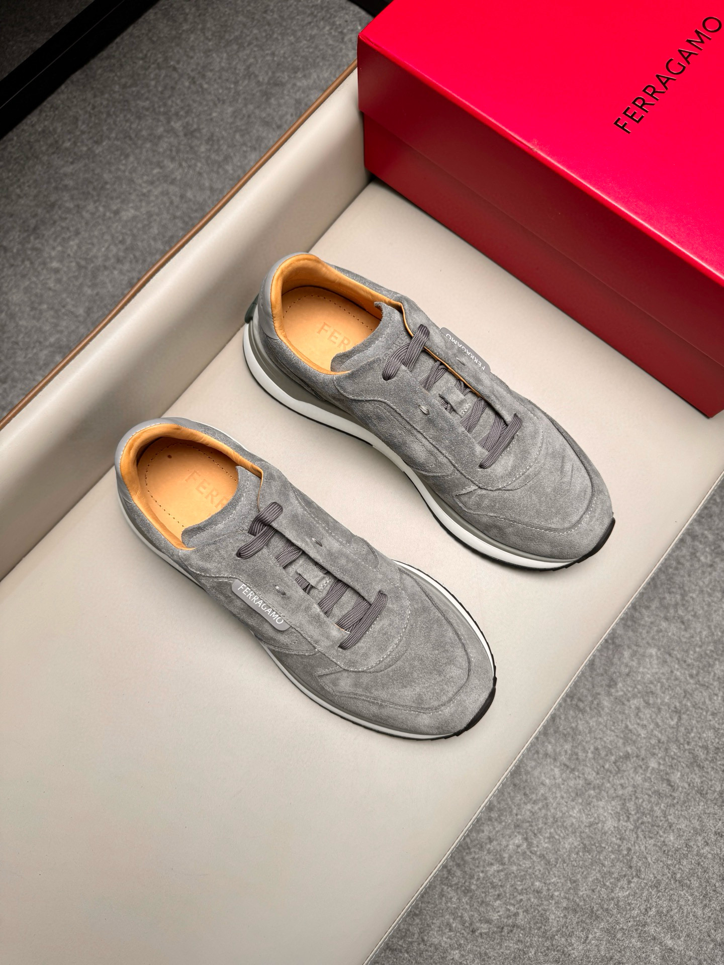 살바토레 페라가모 Salvatore Ferragamo 스니커즈