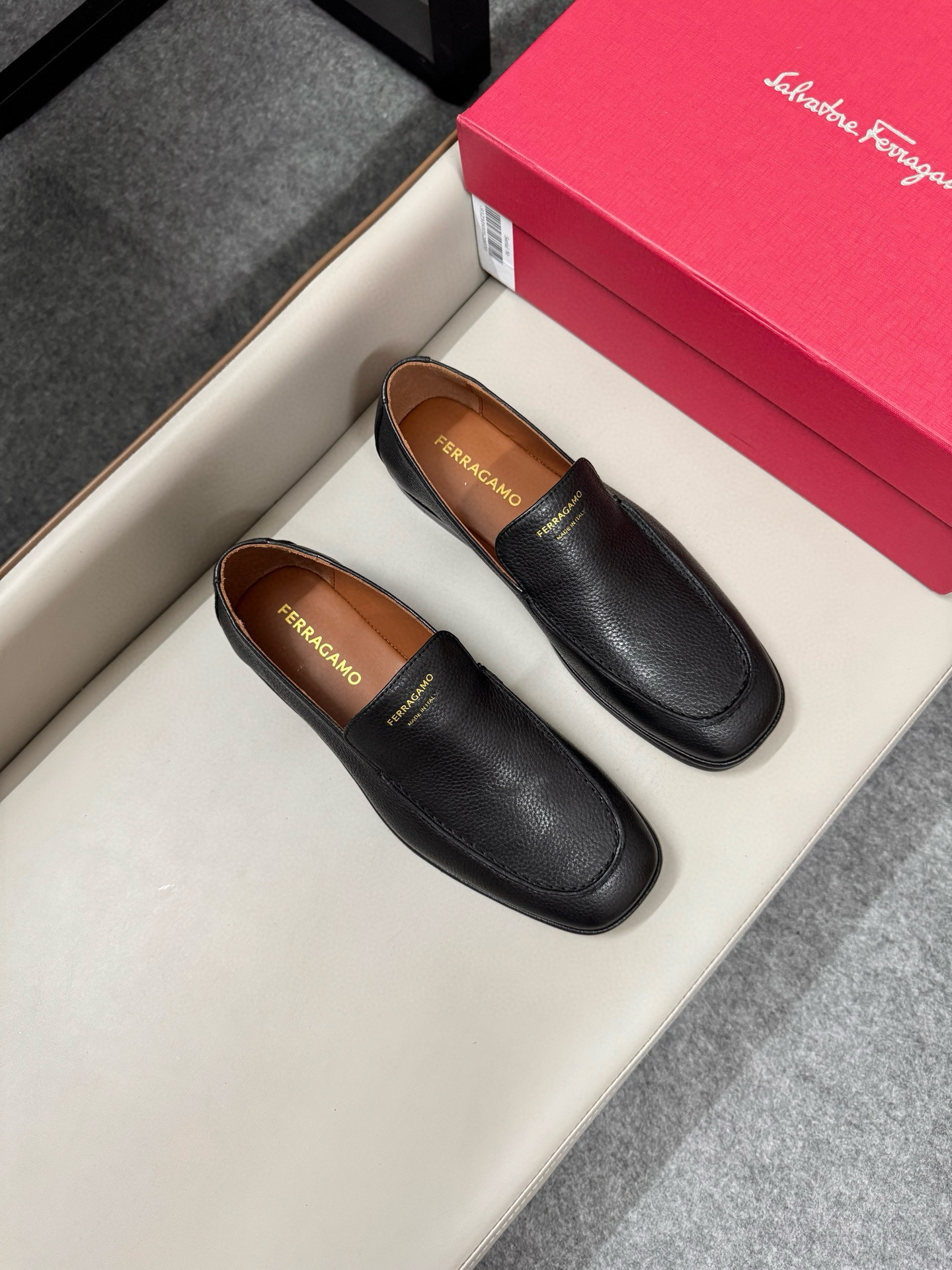 살바토레 페라가모 Salvatore Ferragamo 구두