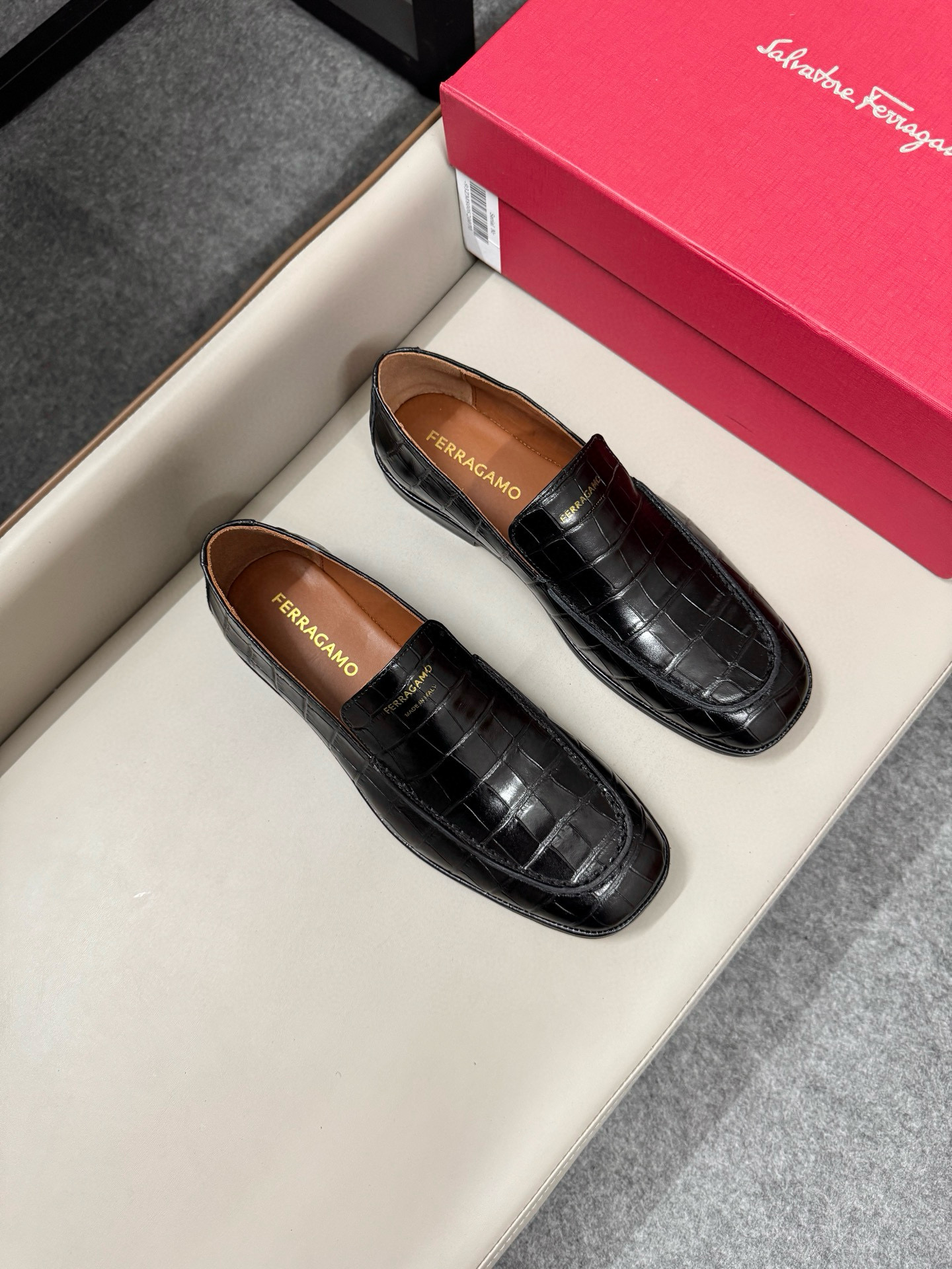 살바토레 페라가모 Salvatore Ferragamo 구두