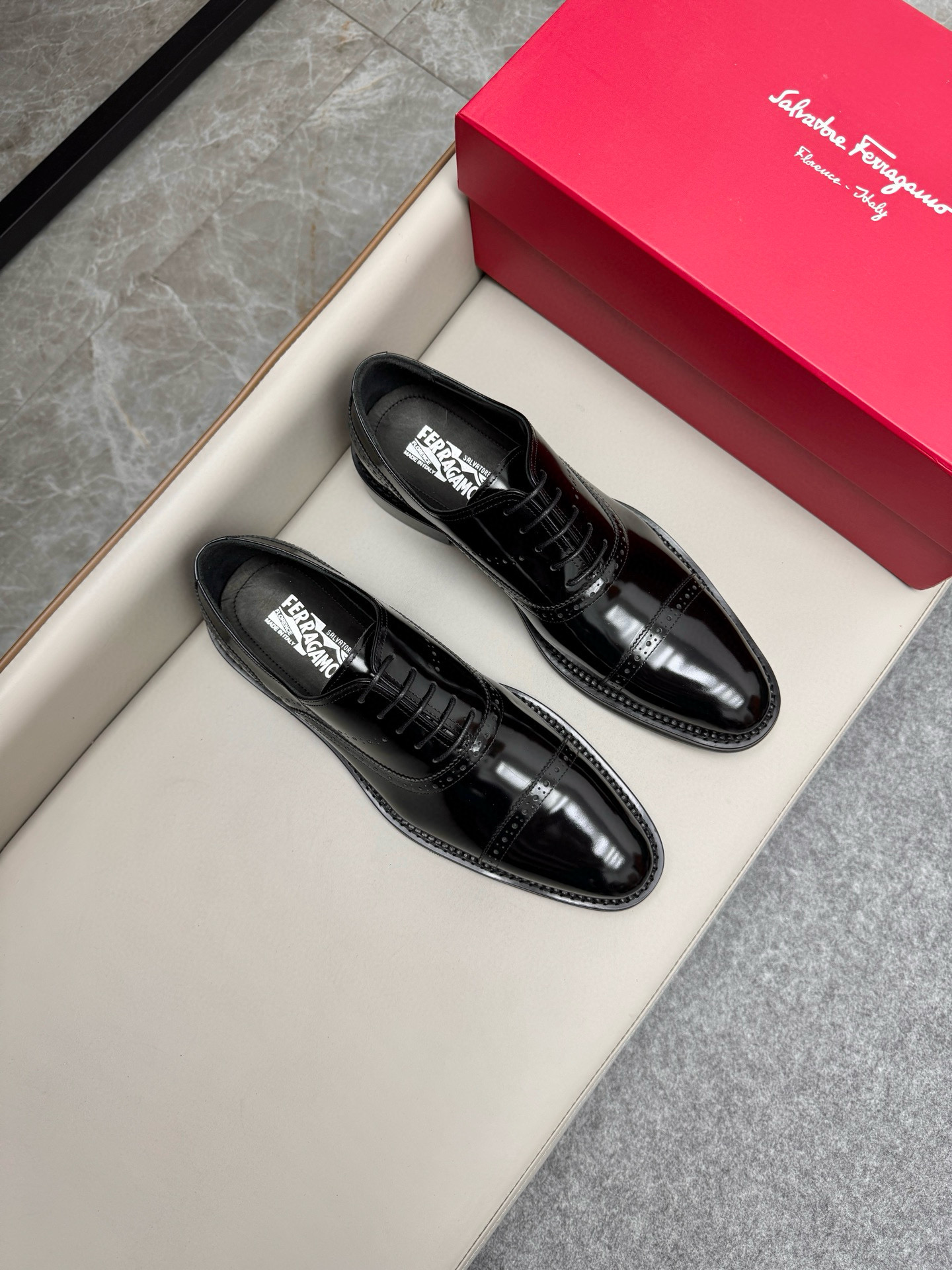 살바토레 페라가모 Salvatore Ferragamo 구두