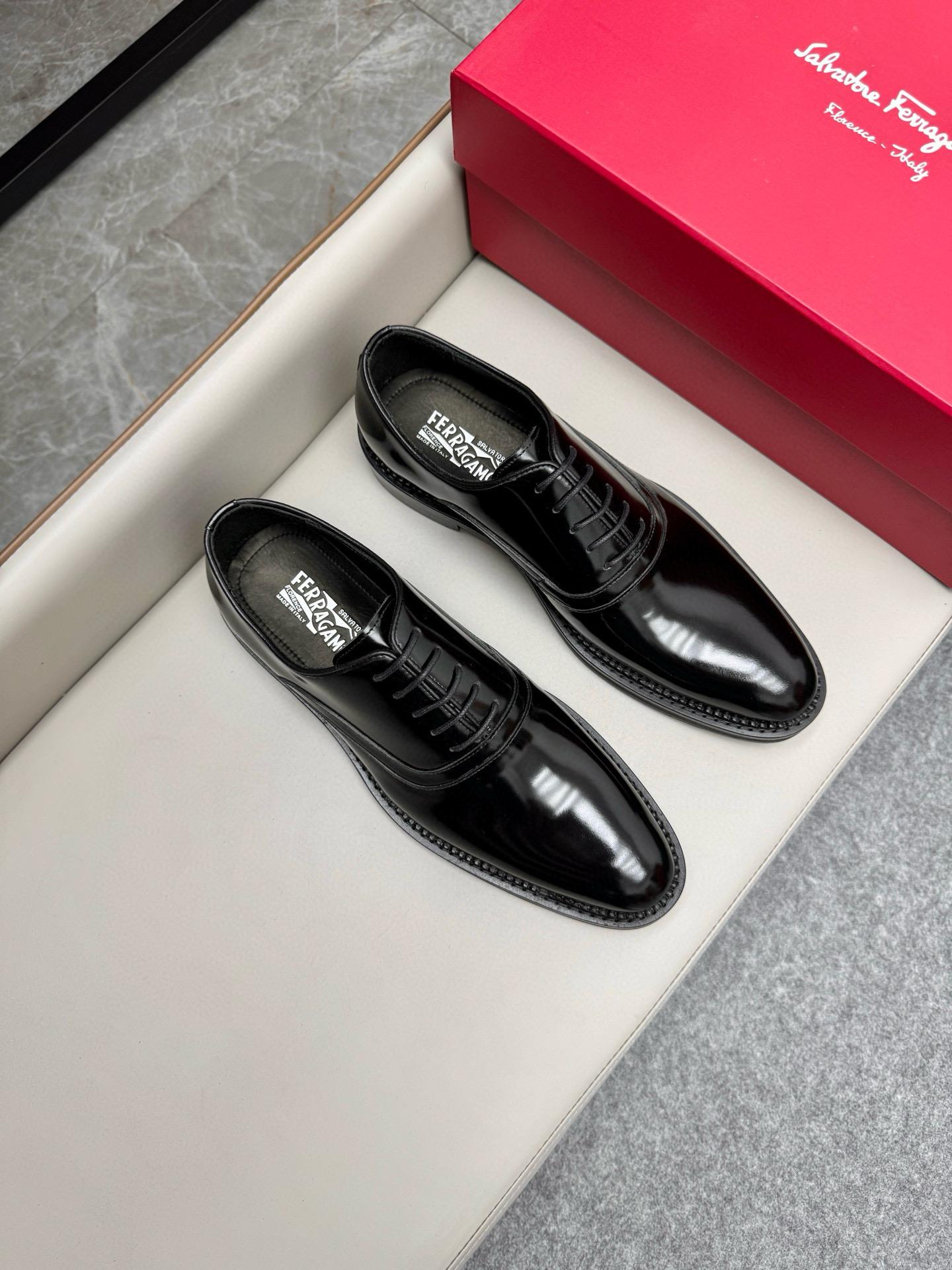 살바토레 페라가모 Salvatore Ferragamo 구두