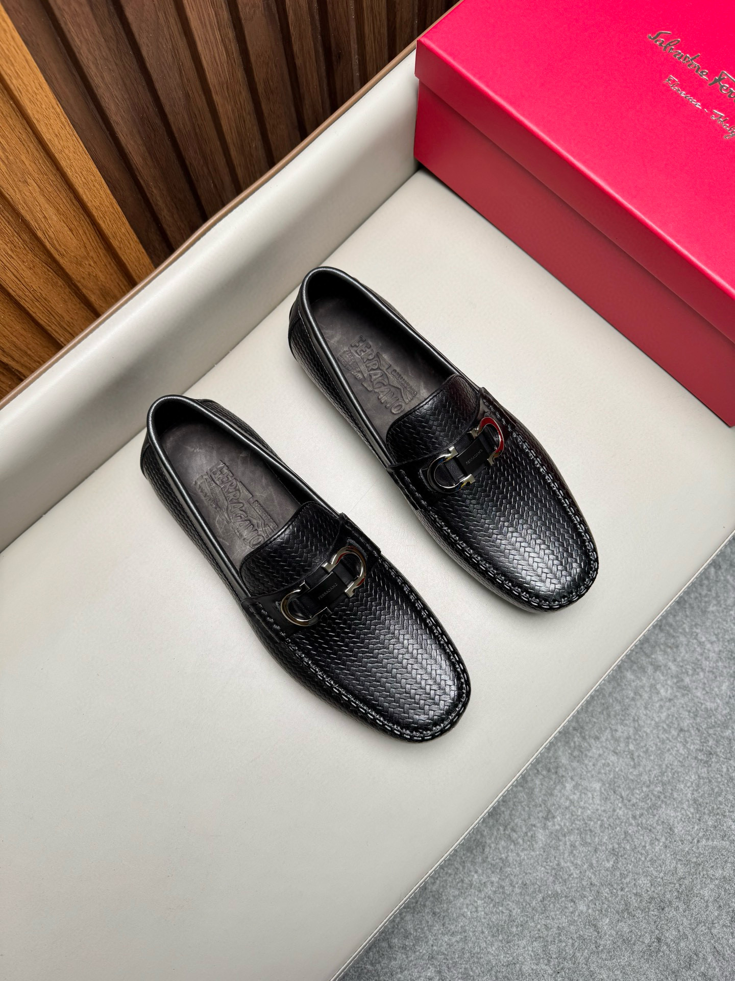 살바토레 페라가모 Salvatore Ferragamo 로퍼 슈즈