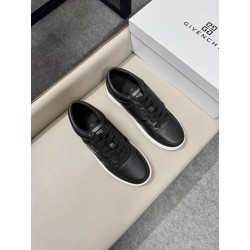 지방시 Givenchy 스니커즈