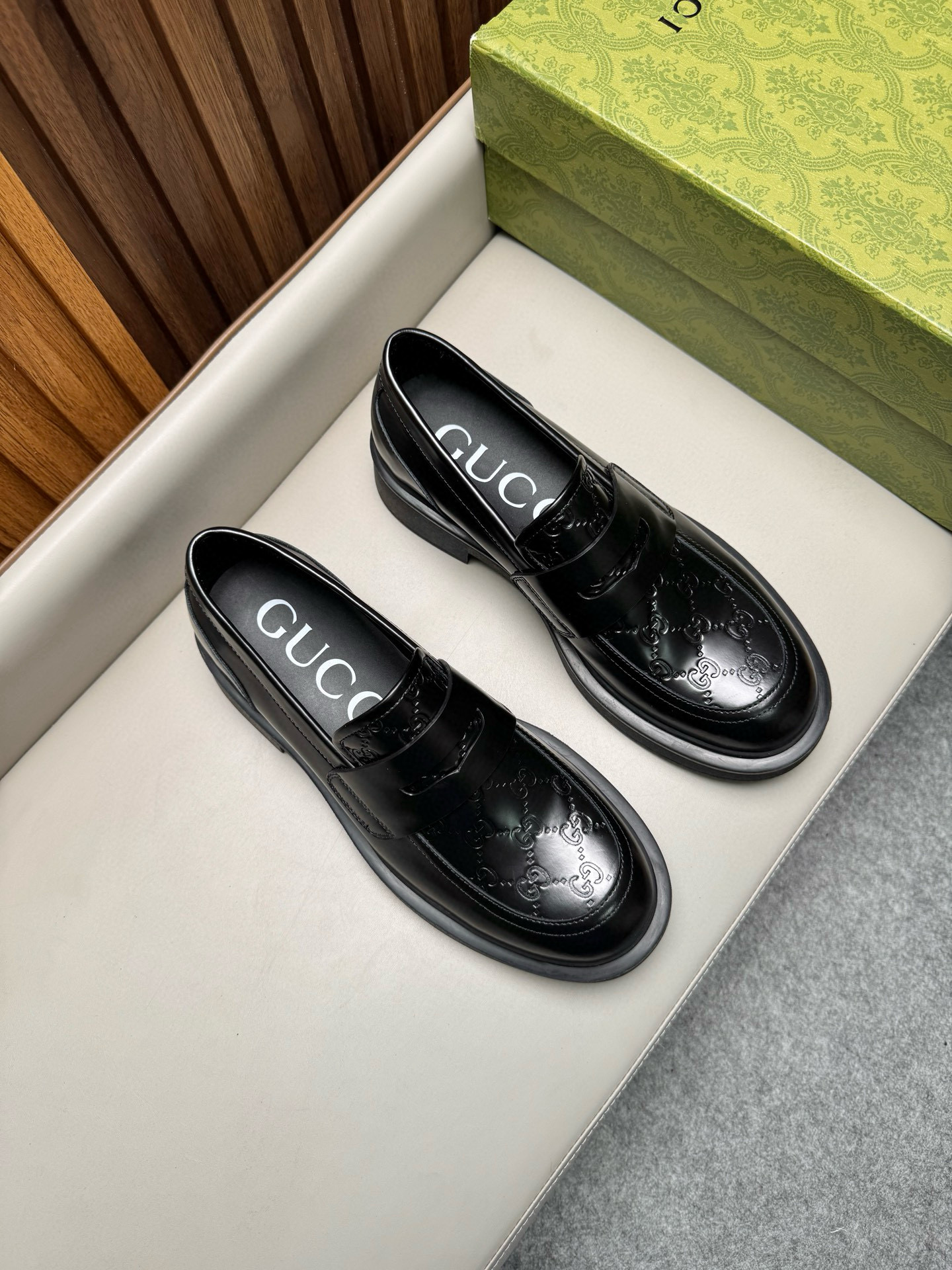 구찌 Gucci 로퍼 슈즈
