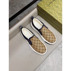 구찌 Gucci 스니커즈