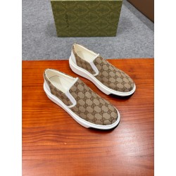 구찌 Gucci 스니커즈