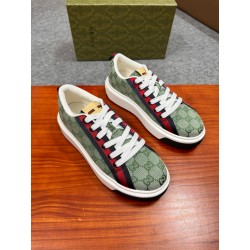 구찌 Gucci 스니커즈