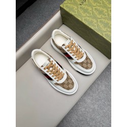 구찌 Gucci 스니커즈