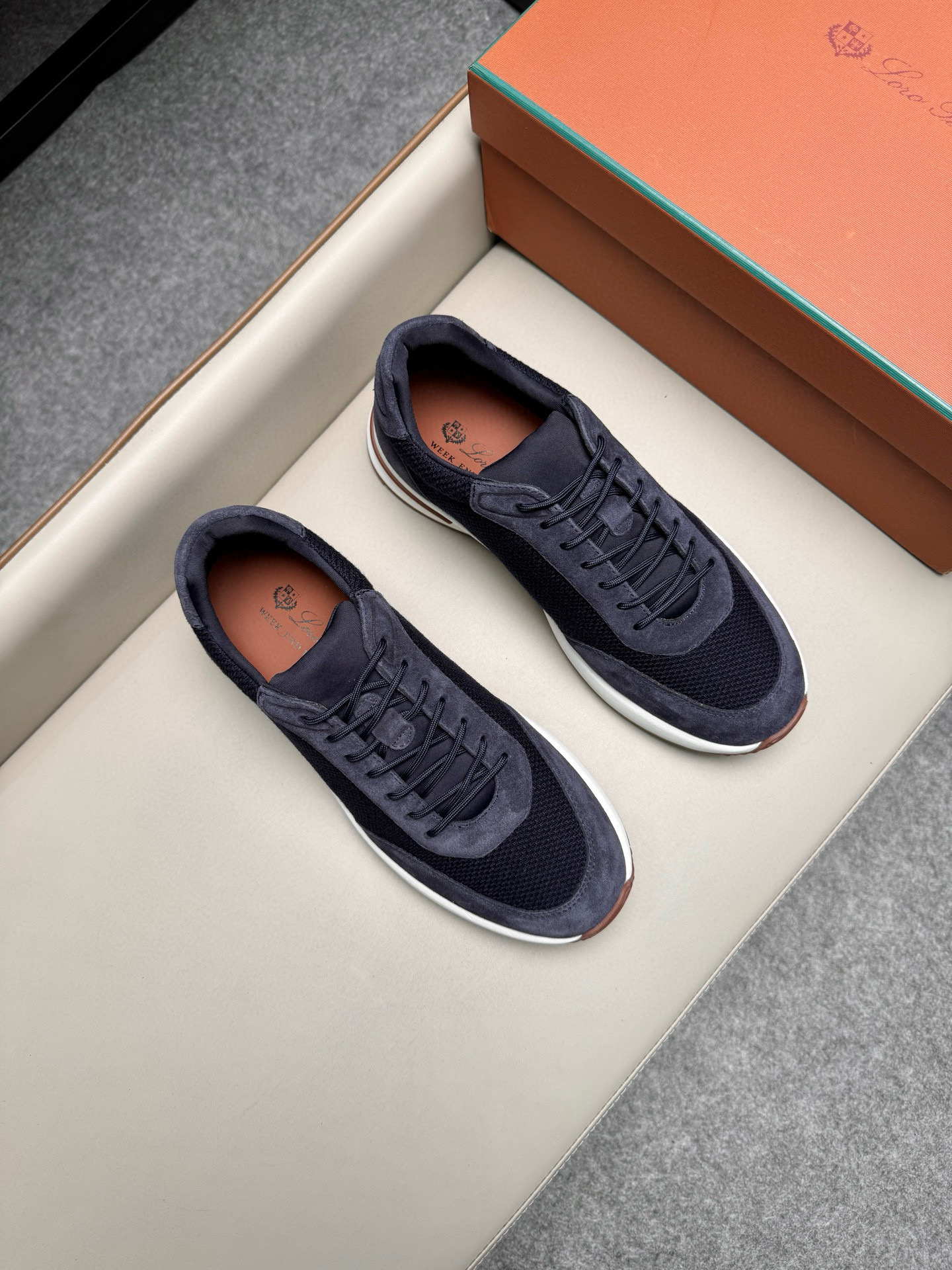 로로피아나 Loro Piana Week End Walk 스니커즈