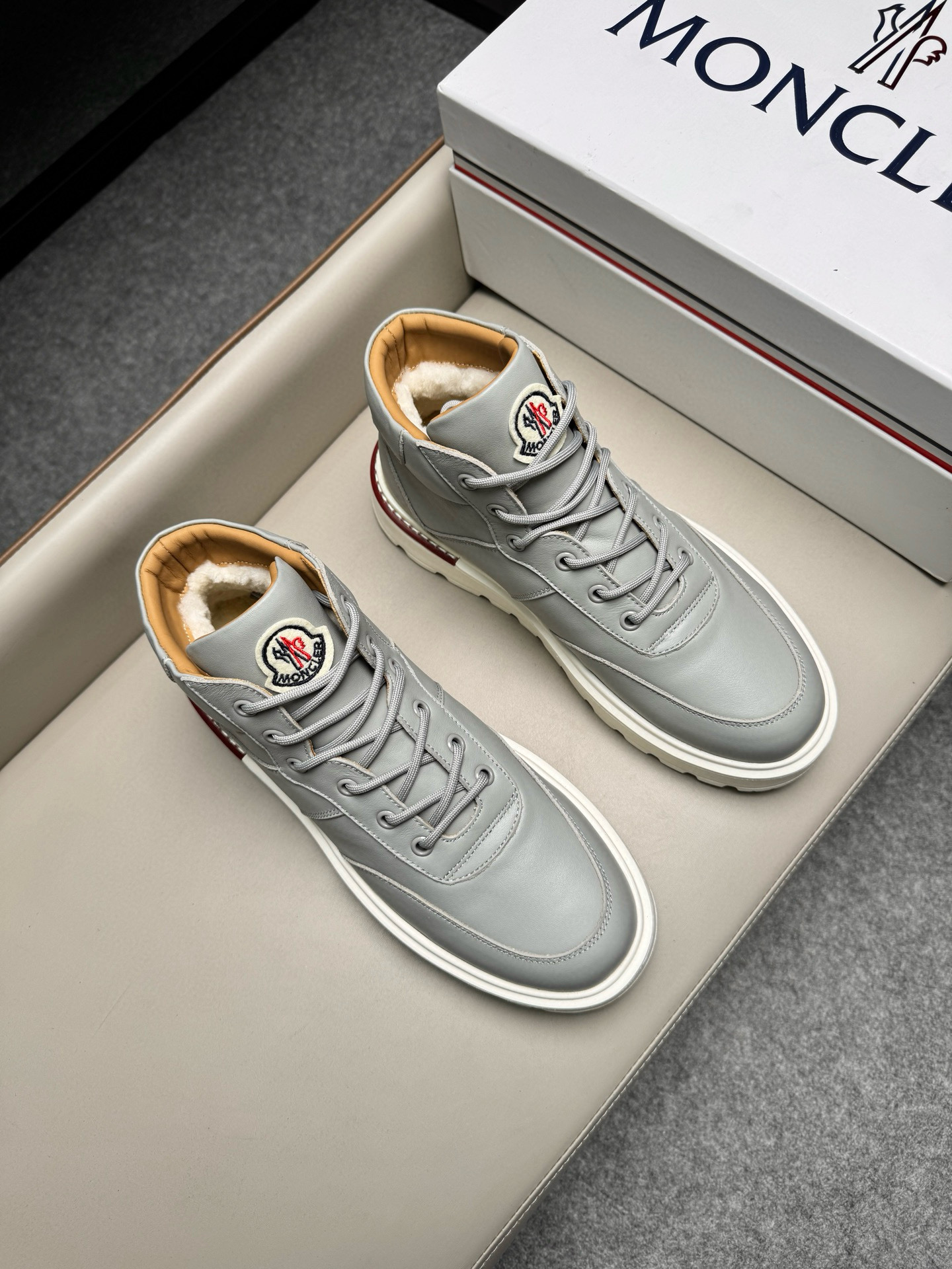 몽클레어 Moncler 스니커즈