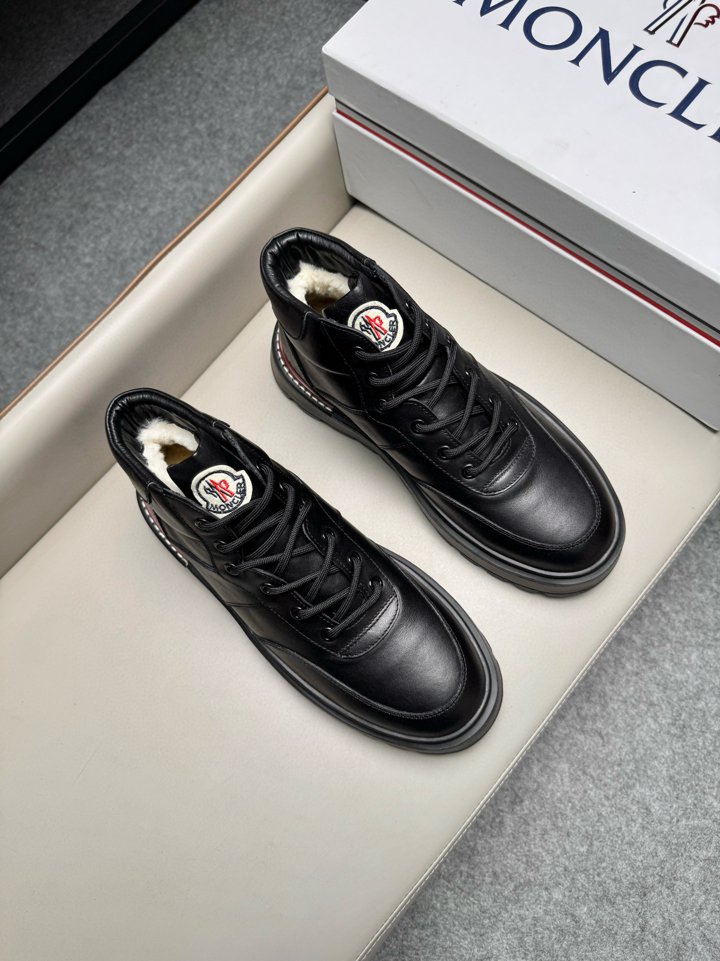 몽클레어 Moncler 스니커즈