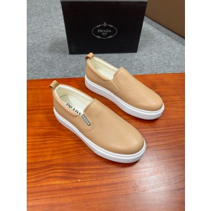 프라다 Prada 스니커즈