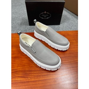 프라다 Prada 스니커즈