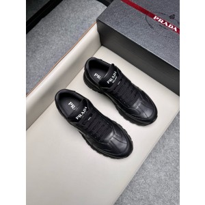 프라다 Prada 스니커즈