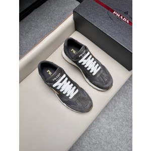 프라다 Prada 스니커즈