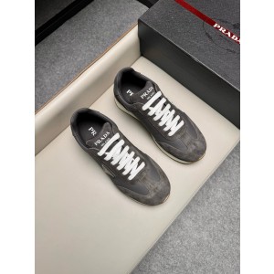 프라다 Prada 스니커즈