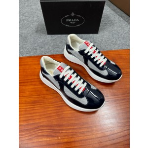 프라다 Prada 스니커즈