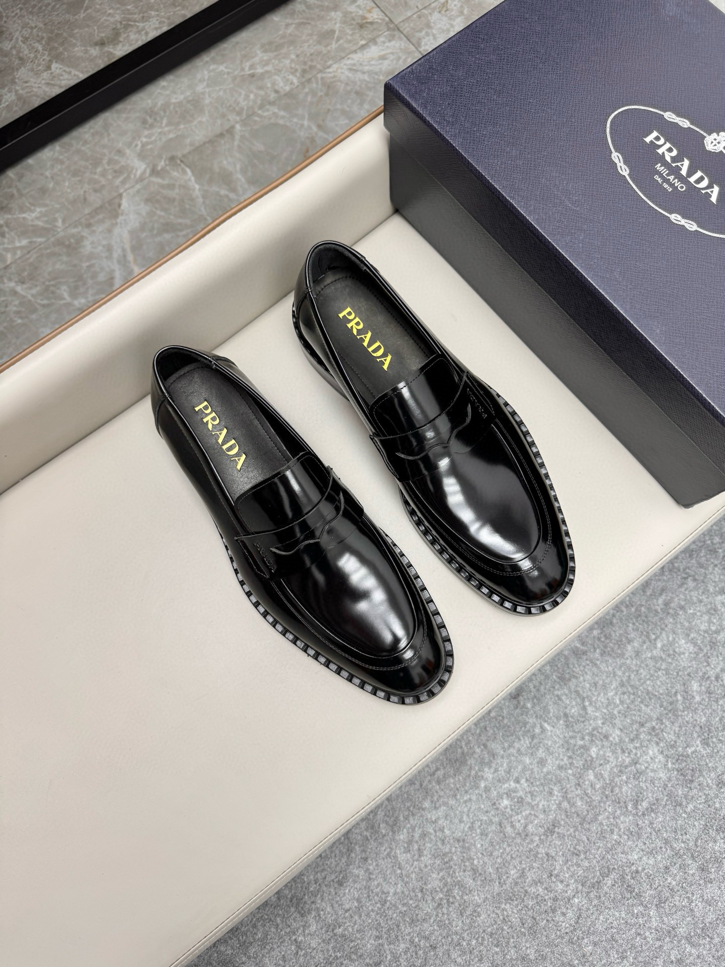 프라다 Prada 구두