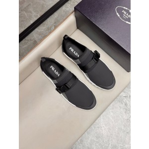 프라다 Prada 스니커즈