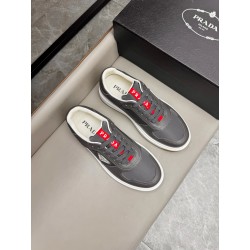 프라다 Prada 스니커즈