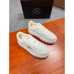 프라다 Prada 스니커즈