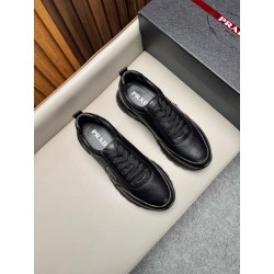 프라다 Prada 스니커즈