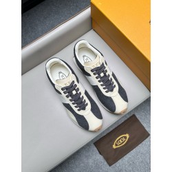 토즈 TOD'S 스니커즈