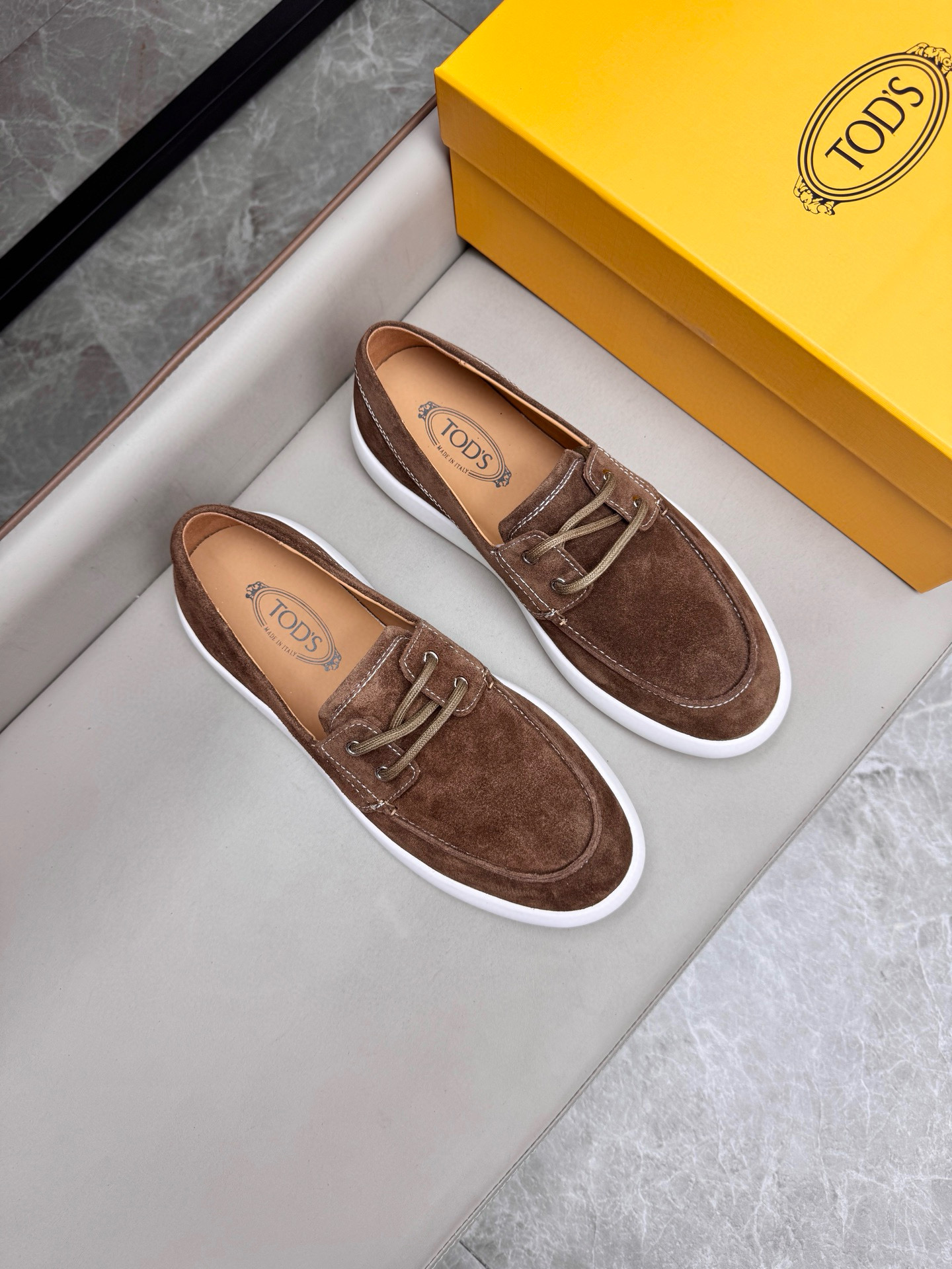 토즈 TOD'S 스니커즈